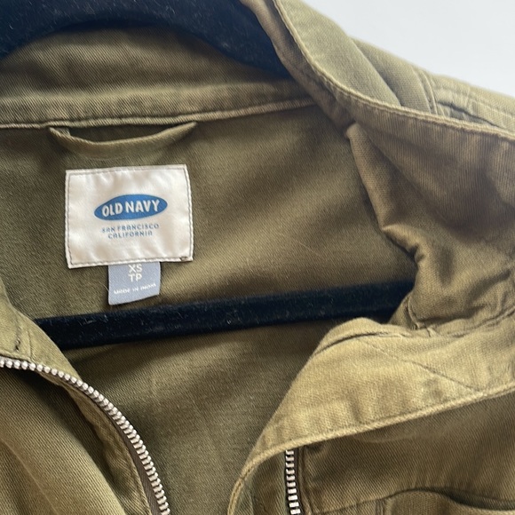 Old Navy Utility Jacket - Picture 3 of 5